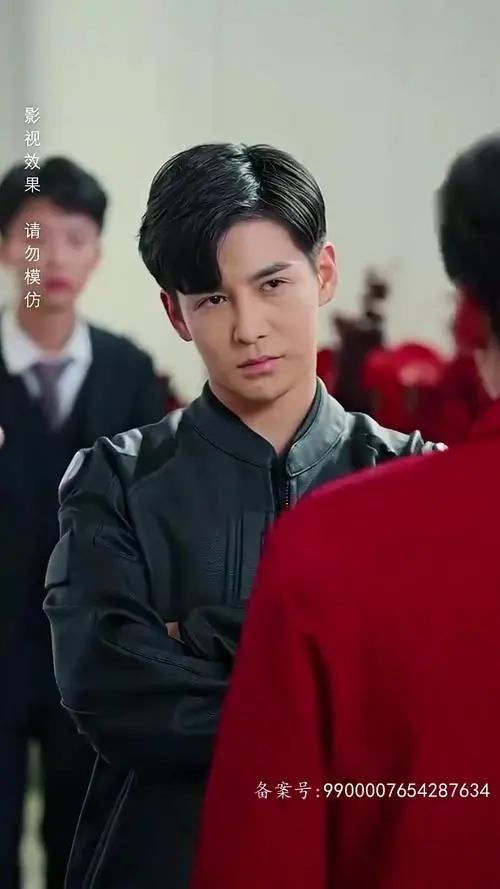 《绝世齐等闲之强龙归来》：霸气回归，战无不胜，为自由而战的硬汉传奇！